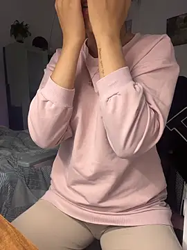 bunny b4nny online show from 01-06-26, 09:02