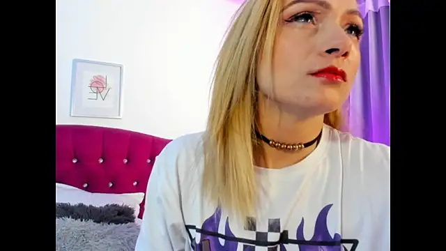 scarlett blake11 online show from 09-18-25, 04:58