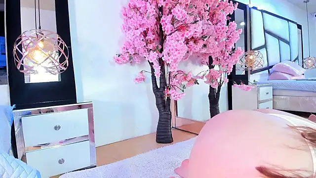 Snapshot of TessaCooper1 chatting on 11-20-25, 09:14 TessaCooper1 online show from 11-20-25, 09:14