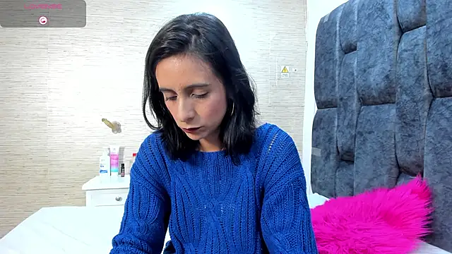 MiaAmore  online show from 12-05-25, 08:49