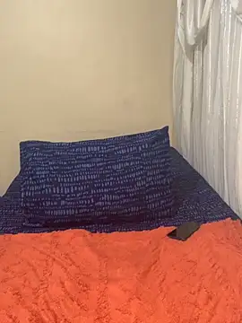 Snapshot of Lady-Amina chatting on 09-09-25, 02:44 Lady-Amina online show from 09-09-25, 02:44