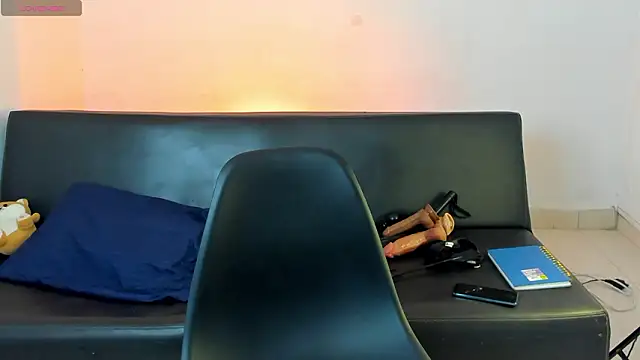 zarek lux online show from 03-18-26, 01:14