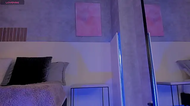 Miia Parker online show from 02-04-26, 02:01