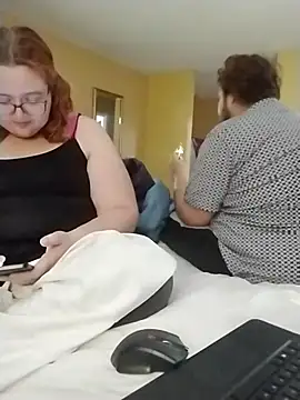 XEmoxkittyx online show from 03-23-26, 06:06