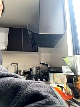 Snapshot of Victoria_alson chatting on 10-19-25, 06:08 Victoria alson online show from 10-19-25, 06:08