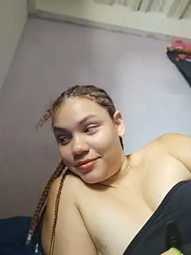 SirenRouge 69 online show from 05-04-26, 05:53