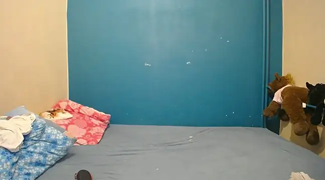 NADINNNE online show from 01-26-25, 07:31