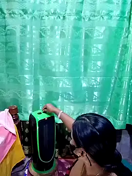 Mistompa24 online show from 11-27-25, 03:03