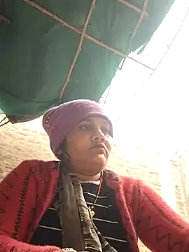 Snapshot of Rakhi_j chatting on 12-22-25, 03:36 Rakhi j online show from 12-22-25, 03:36