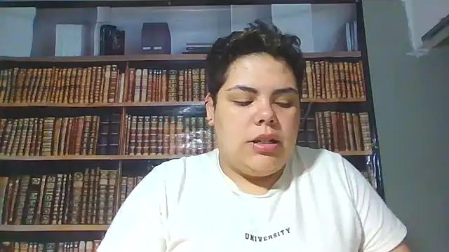 Hailey Curvy online show from 01-08-26, 09:33