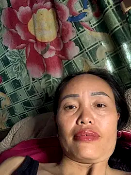 Snapshot of rosa-1200 chatting on 09-16-25, 05:52 rosa-1200 online show from 09-16-25, 05:52