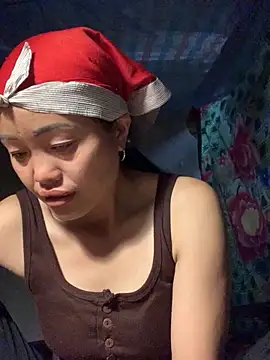 Snapshot of rosa-1200 chatting on 09-18-25, 06:15 rosa-1200 online show from 09-18-25, 06:15