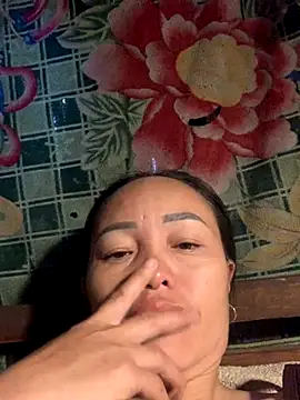 Snapshot of rosa-1200 chatting on 09-20-25, 01:06 rosa-1200 online show from 09-20-25, 01:06