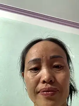 Snapshot of rosa-1200 chatting on 09-20-25, 02:40 rosa-1200 online show from 09-20-25, 02:40