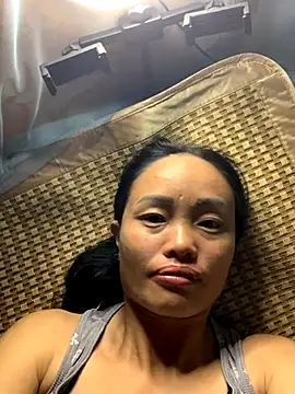 Snapshot of rosa-1200 chatting on 10-01-25, 01:11 rosa-1200 online show from 10-01-25, 01:11