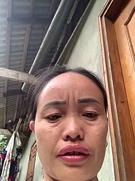 Snapshot of rosa-1200 chatting on 10-03-25, 01:46 rosa-1200 online show from 10-03-25, 01:46