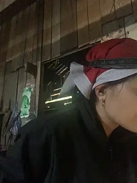 Snapshot of rosa-1200 chatting on 10-20-25, 08:37 rosa-1200 online show from 10-20-25, 08:37