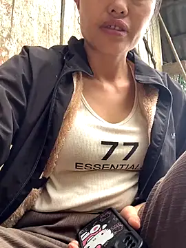 Snapshot of rosa-1200 chatting on 11-01-25, 04:14 rosa-1200 online show from 11-01-25, 04:14