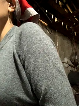 Snapshot of rosa-1200 chatting on 11-03-25, 03:41 rosa-1200 online show from 11-03-25, 03:41