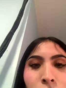 Snapshot of Baby_girl6969 chatting on 11-16-25, 07:36 Baby girl6969 online show from 11-16-25, 07:36