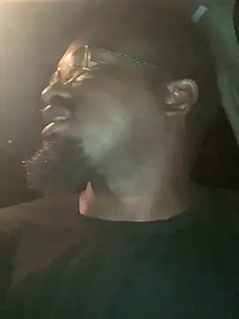 Snapshot of ReShawn24TM chatting on 10-22-25, 04:13 ReShawn24TM online show from 10-22-25, 04:13