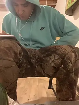 Snapshot of DanBfl chatting on 12-02-25, 04:18 DanBfl online show from 12-02-25, 04:18