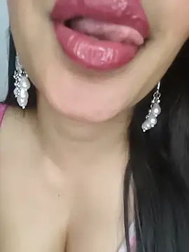 Cute merry01 online show from 06-24-26, 02:38