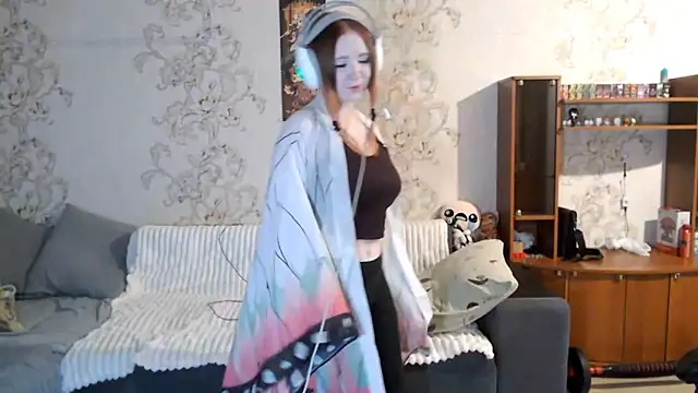 PansyBorriello online show from 09-26-25, 04:11