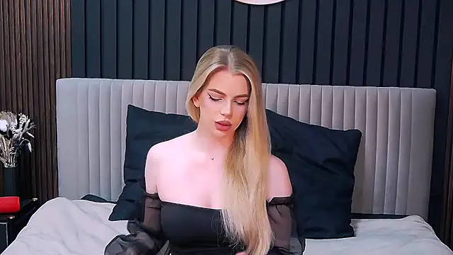 MilanaCeleste online show from 11-24-25, 01:05