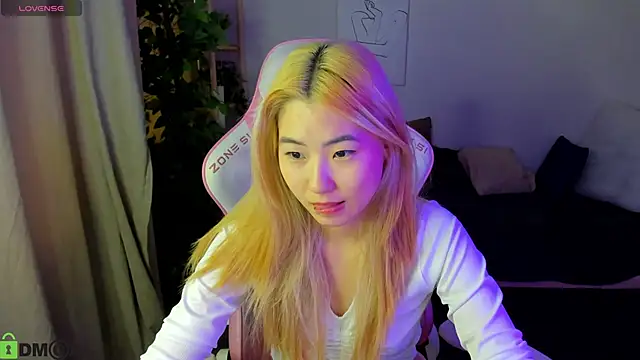 Aisi 18 online show from 09-29-25, 07:24