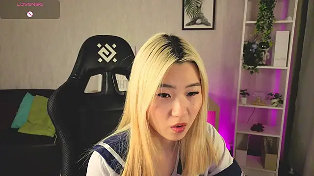 Aisi 18 online show from 02-03-26, 12:20