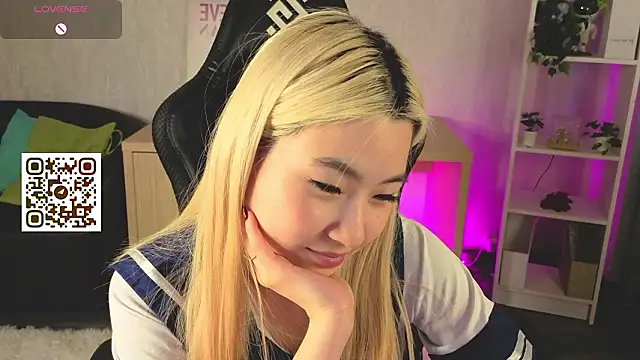 Aisi 18 online show from 02-03-26, 02:53