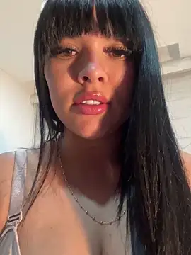 Snapshot of BrendaCrean chatting on 02-27-25, 11:48 BrendaCrean online show from 02-27-25, 11:48