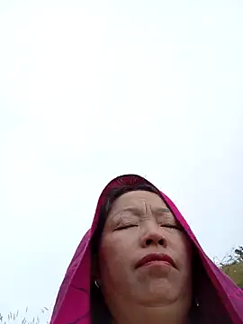  Helala  online show from 10-31-25, 03:29