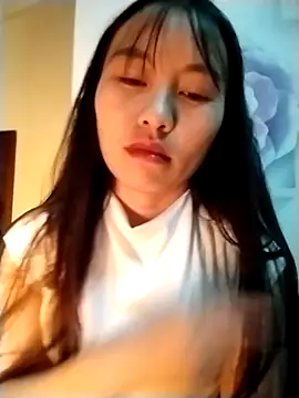   Sasulq   online show from 10-05-25, 07:17