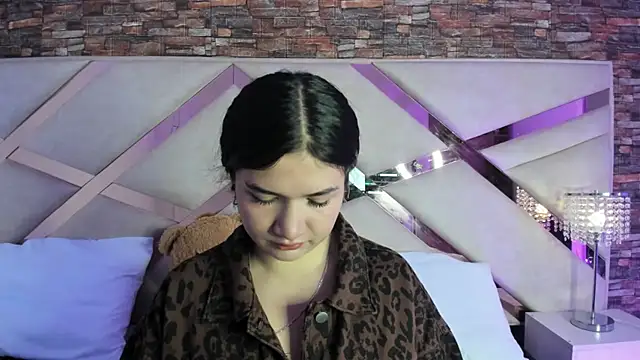 Valery Brand online show from 10-15-25, 12:27