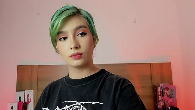 Akatsumi  online show from 01-16-26, 09:30