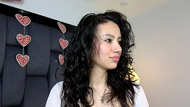 Calipso Parisi online show from 02-13-26, 02:57