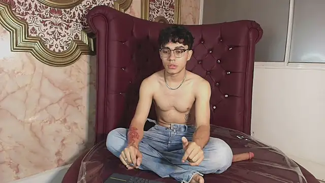 Dani rivass online show from 09-17-25, 11:23