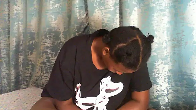 Sweetchocolate38 online show from 09-16-25, 12:55