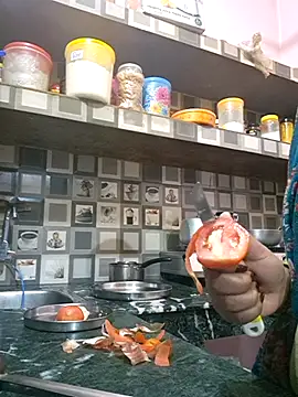 anjalibb online show from 09-29-25, 04:06