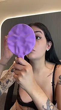 AliceRitter online show from 12-18-25, 05:19