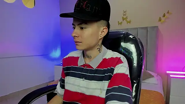 Nascary Fox online show from 03-12-26, 07:42