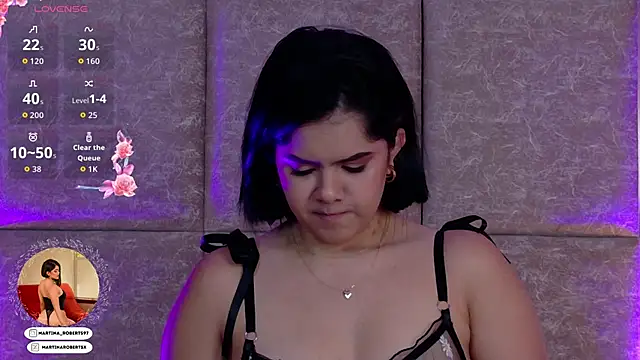 Martina-Roberts- online show from 10-27-25, 04:16