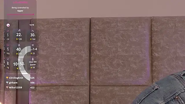 Martina-Roberts- online show from 11-01-25, 03:52