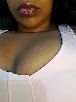 Kitana77 online show from 10-25-25, 04:42