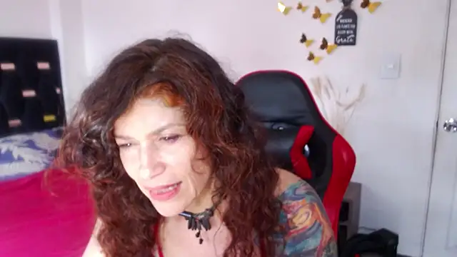 Snapshot of fenix_colette chatting on 09-12-25, 08:20 fenix colette online show from 09-12-25, 08:20