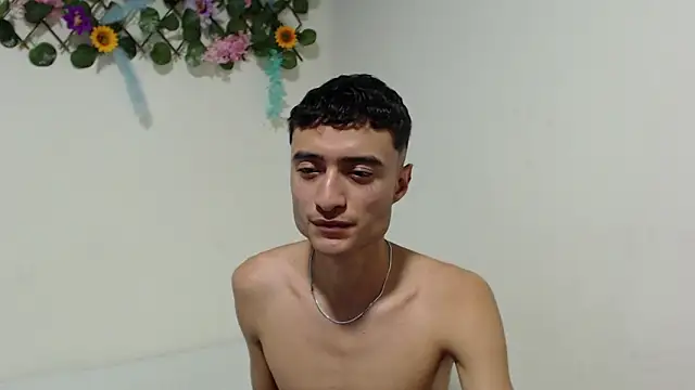 camiYwY online show from 02-01-26, 05:39