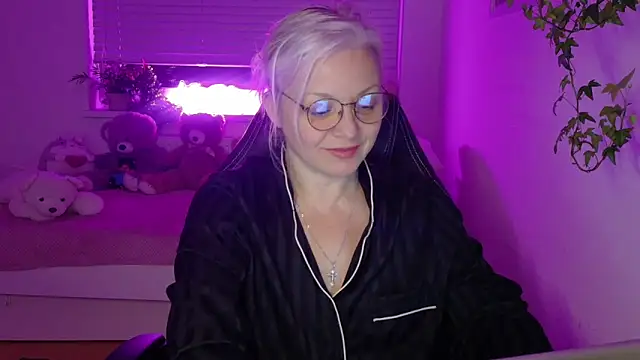 Linsy Kim online show from 01-31-26, 09:02