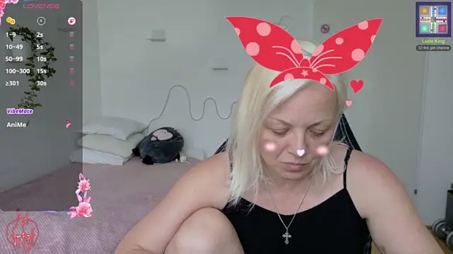 Linsy Kim online show from 05-10-26, 10:42